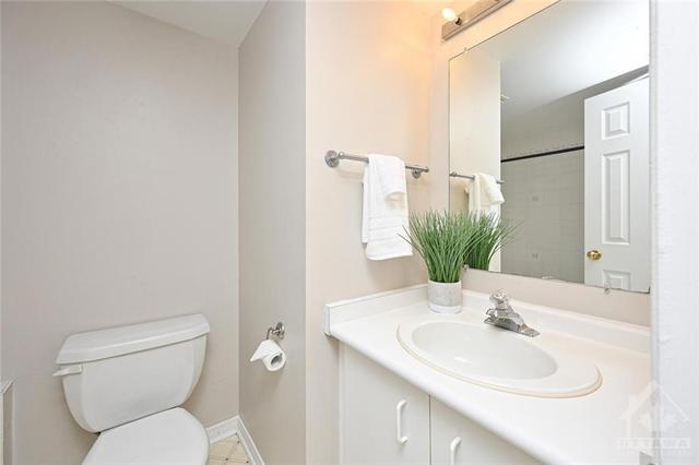 e - 41 Anderson Street, Townhouse with 2 bedrooms, 2 bathrooms and 1 parking in Ottawa ON | Image 22