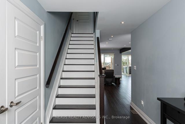 372 Silverthorn Ave, House detached with 4 bedrooms, 4 bathrooms and 2 parking in Toronto ON | Image 15