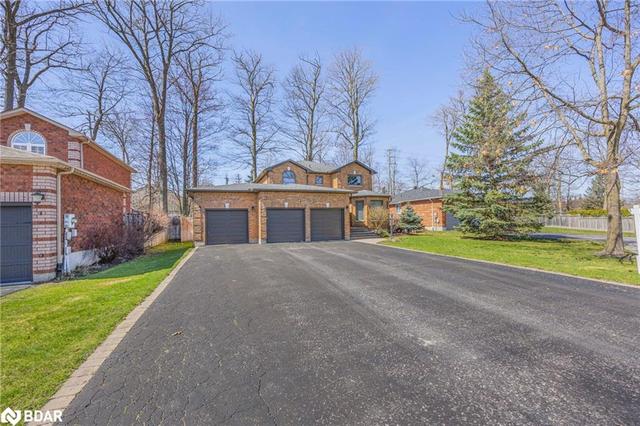 33 Glen Oak Court, House detached with 5 bedrooms, 3 bathrooms and 12 parking in Barrie ON | Image 42