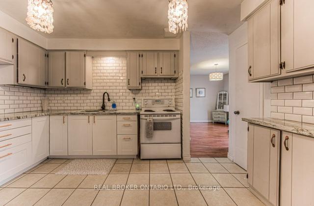 26 - 14 Williamsburg Rd, Townhouse with 3 bedrooms, 2 bathrooms and 1 parking in Kitchener ON | Image 3