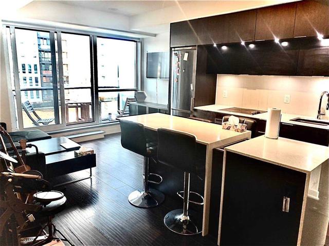 808 - 170 Sumach St N, Condo with 1 bedrooms, 1 bathrooms and 0 parking in Toronto ON | Image 2