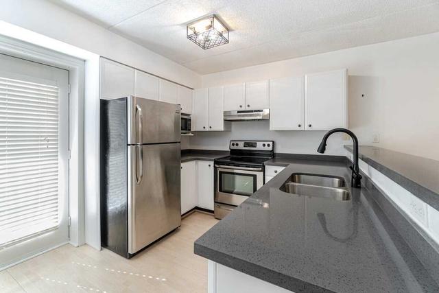 111 - 4003 Kilmer Dr, Condo with 2 bedrooms, 2 bathrooms and 1 parking in Burlington ON | Image 6