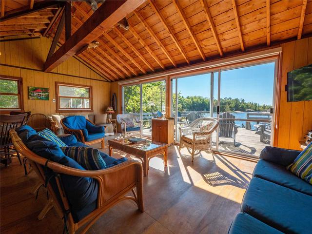 14960 Georgian Bay Shore, House detached with 4 bedrooms, 2 bathrooms and 0 parking in Georgian Bay ON | Image 27