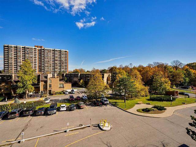 402 - 90 Ling Rd, Condo with 2 bedrooms, 1 bathrooms and 1 parking in Toronto ON | Image 31