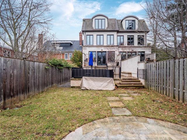 110 Heath St W, House semidetached with 3 bedrooms, 5 bathrooms and 2 parking in Toronto ON | Image 25