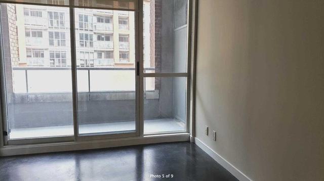 302 - 1 Shaw St, Condo with 1 bedrooms, 1 bathrooms and 1 parking in Toronto ON | Image 5