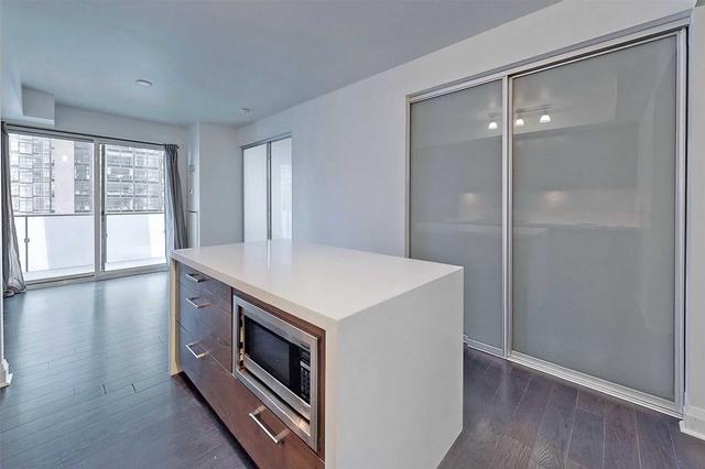 509 - 1080 Bay St, Condo with 1 bedrooms, 1 bathrooms and 0 parking in Toronto ON | Image 5