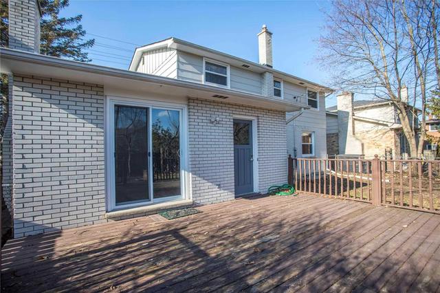 543 Huron St, House detached with 4 bedrooms, 4 bathrooms and 5 parking in London ON | Image 32