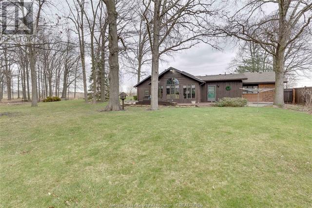 2225 Big Creek Road, House detached with 3 bedrooms, 2 bathrooms and null parking in Lakeshore ON | Image 35