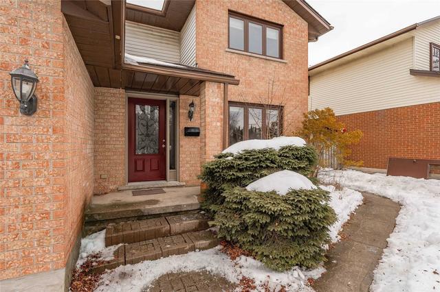 12 Youngman Dr, House detached with 4 bedrooms, 4 bathrooms and 6 parking in Guelph ON | Image 12