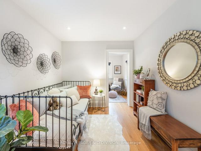 349 Castlefield Ave, House detached with 4 bedrooms, 3 bathrooms and 2 parking in Toronto ON | Image 14
