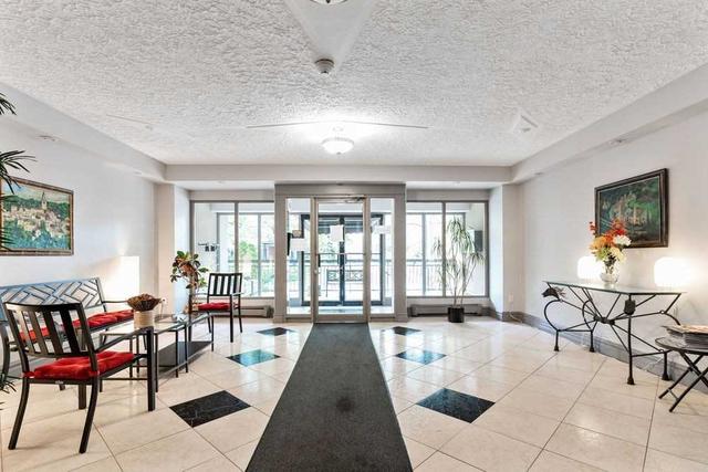 506 - 101 Queen St S, Condo with 1 bedrooms, 1 bathrooms and 1 parking in Hamilton ON | Image 5