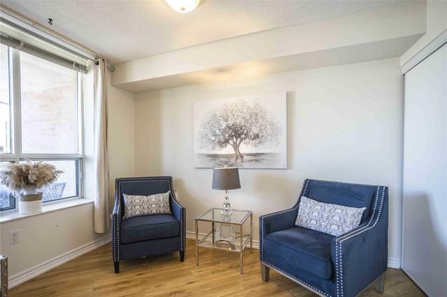 304 - 4640 Kimbermount Ave, Condo with 2 bedrooms, 2 bathrooms and 1 parking in Mississauga ON | Image 6