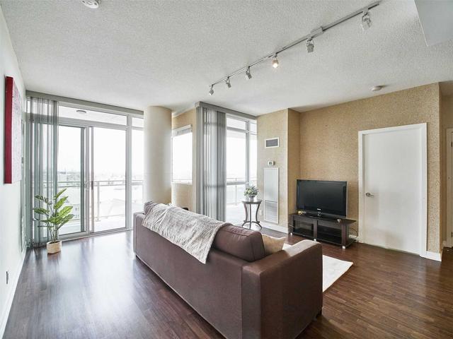 707 - 5101 Dundas St W, Condo with 2 bedrooms, 2 bathrooms and 1 parking in Toronto ON | Image 2