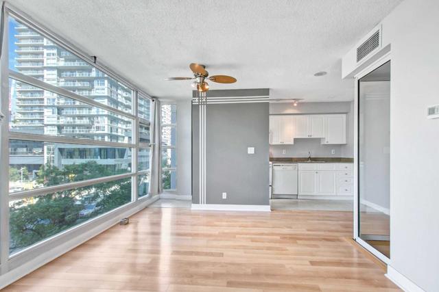 315 - 381 Front St W, Condo with 1 bedrooms, 1 bathrooms and 0 parking in Toronto ON | Image 4