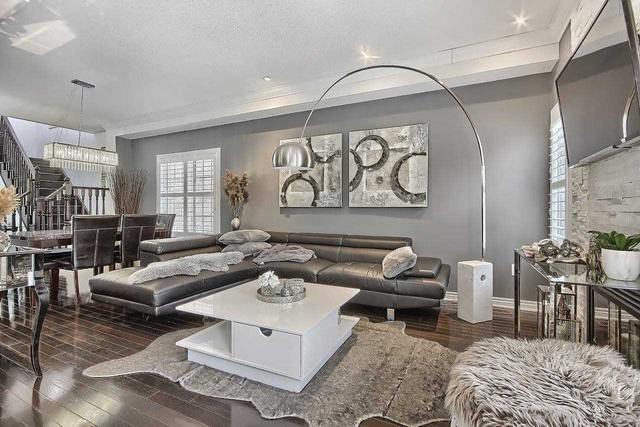 23 Fimco Cres, House semidetached with 4 bedrooms, 4 bathrooms and 2 parking in Markham ON | Image 6