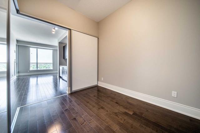 1003 - 23 Glebe Rd W, Condo with 2 bedrooms, 2 bathrooms and 1 parking in Toronto ON | Image 28