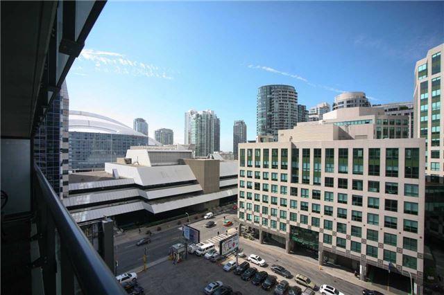 1003 - 300 Front St W, Condo with 1 bedrooms, 1 bathrooms and 1 parking in Toronto ON | Image 14