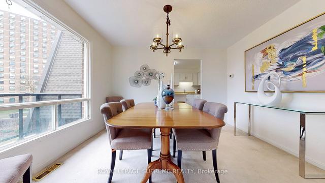 12 - 20 La Rose Ave, Townhouse with 4 bedrooms, 4 bathrooms and 2 parking in Toronto ON | Image 17
