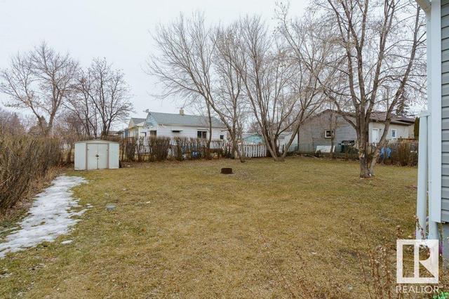 4716 48 Av, House detached with 2 bedrooms, 2 bathrooms and null parking in Wetaskiwin AB | Image 7