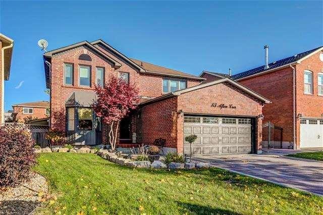 83 Afton Cres, House detached with 4 bedrooms, 3 bathrooms and 4 parking in Vaughan ON | Image 2