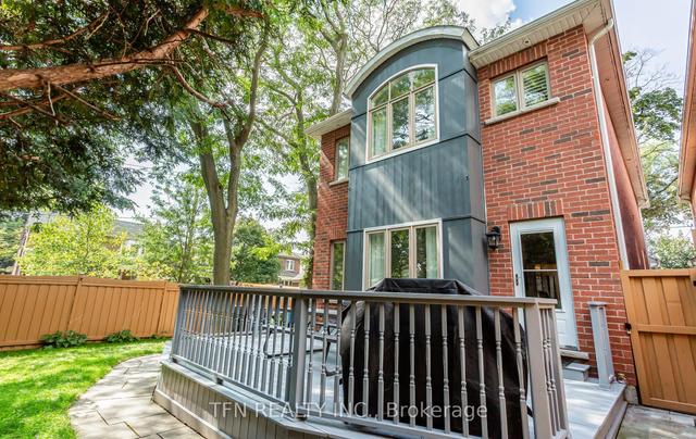 1a Elhurst Crt, House detached with 4 bedrooms, 4 bathrooms and 3 parking in Toronto ON | Image 13