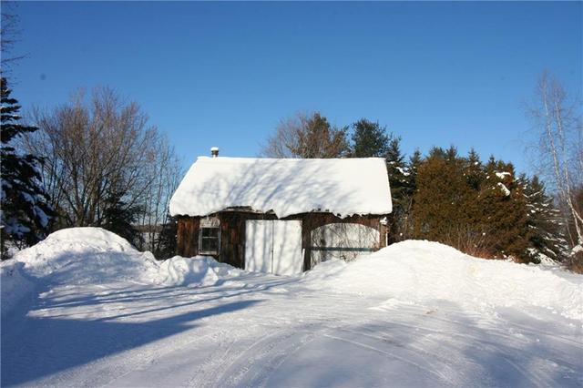 365 County Rd 10 Road, House detached with 4 bedrooms, 2 bathrooms and 8 parking in Champlain ON | Image 3