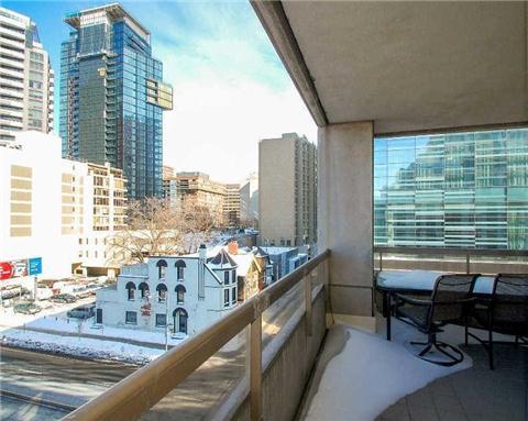505 - 68 Yorkville Ave, Condo with 2 bedrooms, 3 bathrooms and 2 parking in Toronto ON | Image 10