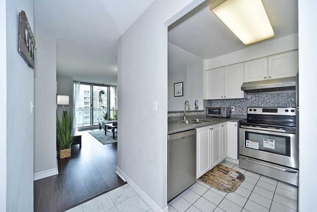 uph03 - 8 Pemberton Ave, Condo with 2 bedrooms, 2 bathrooms and 1 parking in Toronto ON | Image 19