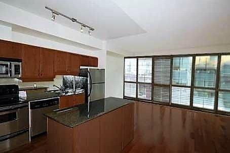 802 - 220 Victoria St, Condo with 1 bedrooms, 2 bathrooms and 1 parking in Toronto ON | Image 3