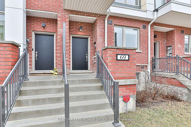 69 William Duncan Rd, House attached with 3 bedrooms, 4 bathrooms and 2 parking in Toronto ON | Image 23
