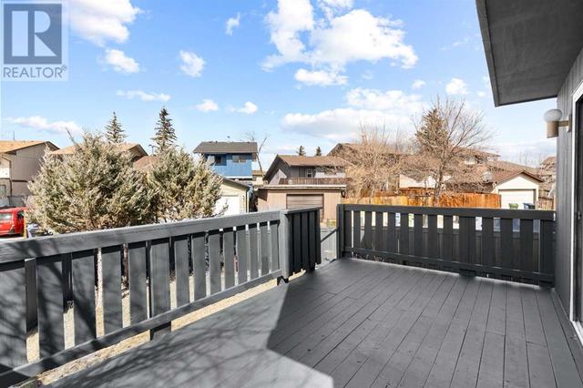 256 Whiteridge Place Ne, House semidetached with 4 bedrooms, 3 bathrooms and 3 parking in Calgary AB | Image 42
