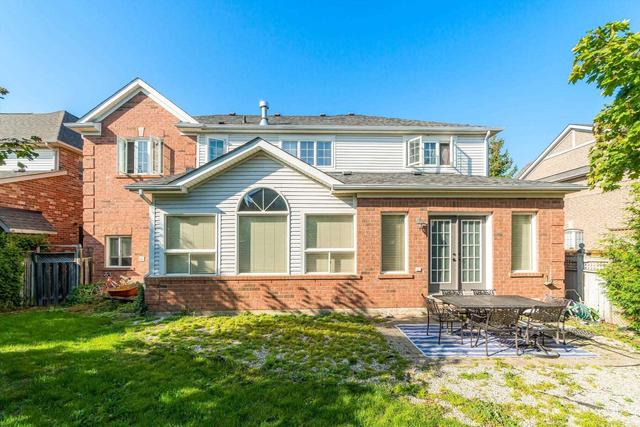46 Grist Mill Dr, House detached with 4 bedrooms, 3 bathrooms and 4 parking in Halton Hills ON | Image 35