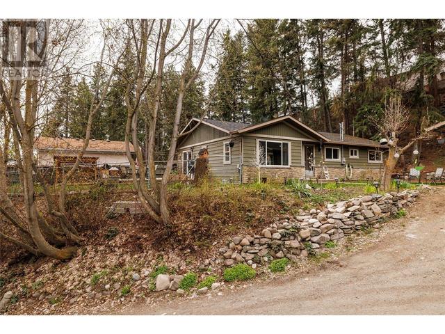 3290 Mcrobbie Road, House detached with 3 bedrooms, 3 bathrooms and 6 parking in West Kelowna BC | Image 23