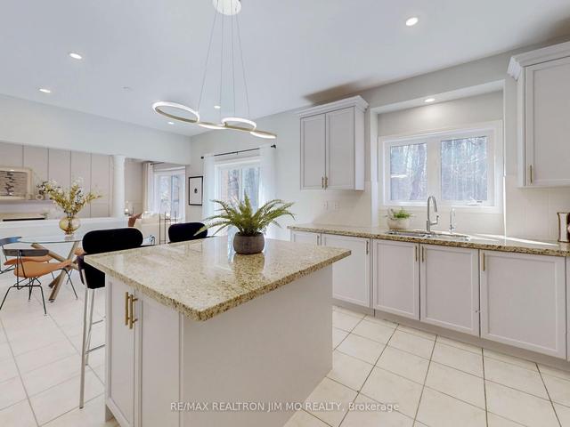 212 Golden Forest Rd, House detached with 4 bedrooms, 5 bathrooms and 6 parking in Vaughan ON | Image 10