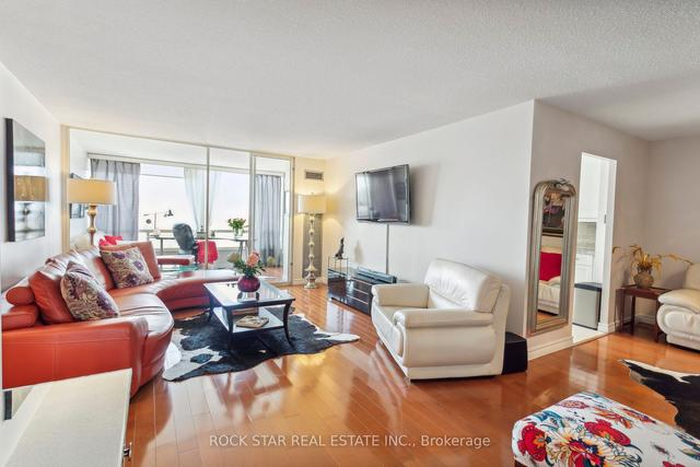 2904 - 1300 Islington Ave, Condo with 2 bedrooms, 2 bathrooms and 2 parking in Toronto ON | Image 3