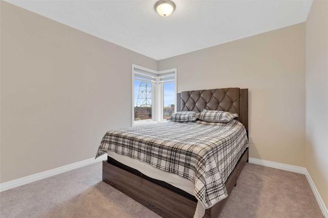 99 Bethpage Cres, House detached with 4 bedrooms, 4 bathrooms and 4 parking in Newmarket ON | Image 9