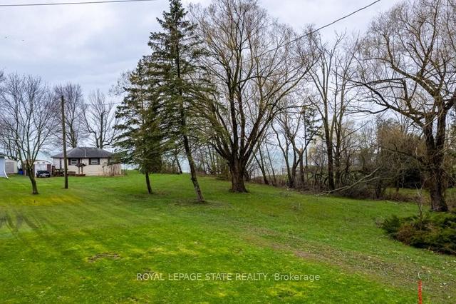 3076 Lakeshore Rd, House detached with 3 bedrooms, 1 bathrooms and 8 parking in Haldimand County ON | Image 6