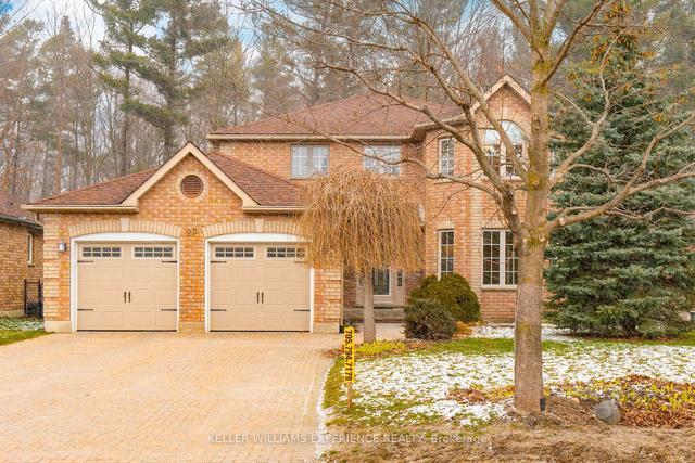 28 Gables Way, House detached with 3 bedrooms, 4 bathrooms and 6 parking in Barrie ON | Image 1