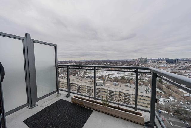 2903 - 30 Meadowglen Pl, Condo with 1 bedrooms, 2 bathrooms and 1 parking in Toronto ON | Image 11