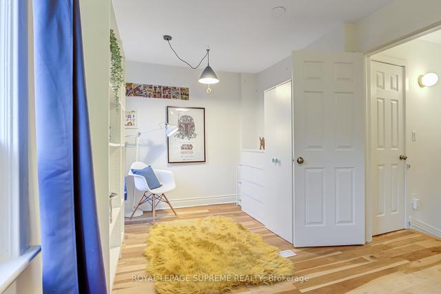 489 Delaware Ave, House semidetached with 2 bedrooms, 2 bathrooms and 1 parking in Toronto ON | Image 21