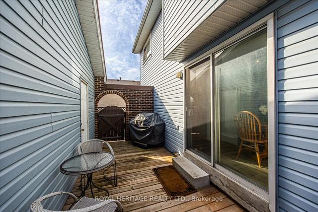 17 Danton Crt, House detached with 4 bedrooms, 2 bathrooms and 6 parking in Ajax ON | Image 16