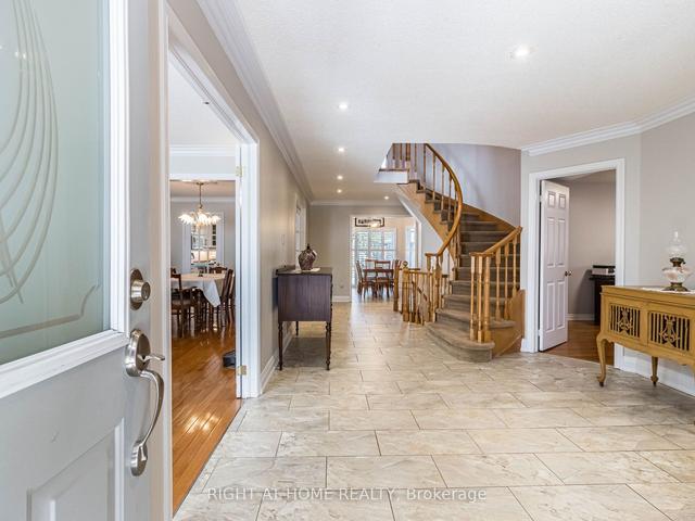 2595 Ambercroft Tr, House detached with 4 bedrooms, 4 bathrooms and 4 parking in Mississauga ON | Image 23