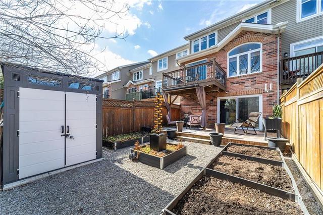 248 Stedman Street, Townhouse with 3 bedrooms, 3 bathrooms and 3 parking in Ottawa ON | Image 14