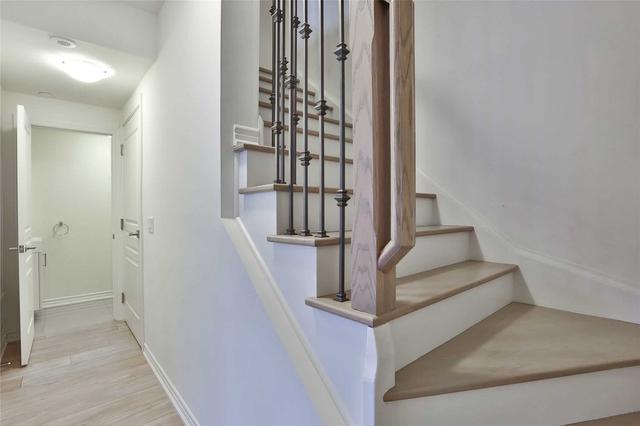 15 - 125 Long Branch Ave, Townhouse with 2 bedrooms, 3 bathrooms and 1 parking in Toronto ON | Image 5