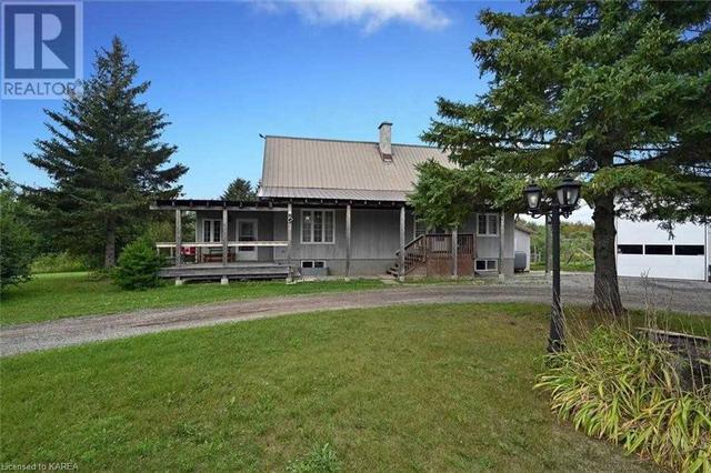 3721 Paden Rd, House detached with 3 bedrooms, 2 bathrooms and 12 parking in Ottawa ON | Image 21