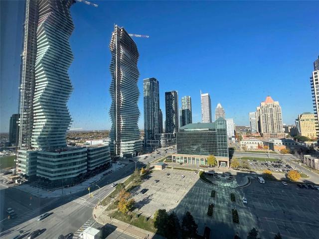 1705 - 350 Webb Dr, Condo with 2 bedrooms, 2 bathrooms and 2 parking in Mississauga ON | Card Image
