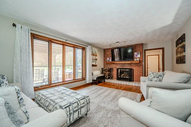 1930 West River Rd, House detached with 3 bedrooms, 3 bathrooms and 12 parking in North Dumfries ON | Image 13
