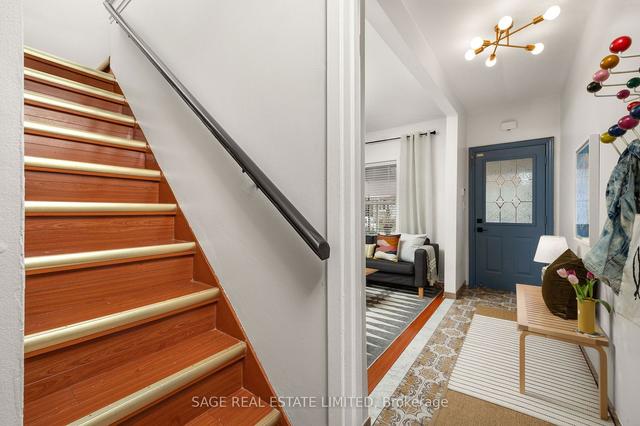 348 Westmoreland Ave N, House semidetached with 2 bedrooms, 1 bathrooms and 1 parking in Toronto ON | Image 4