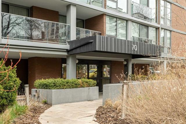 404 - 70 Montclair Ave, Condo with 1 bedrooms, 2 bathrooms and 1 parking in Toronto ON | Image 29